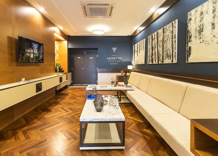 Laghetto Moinhos Hotel