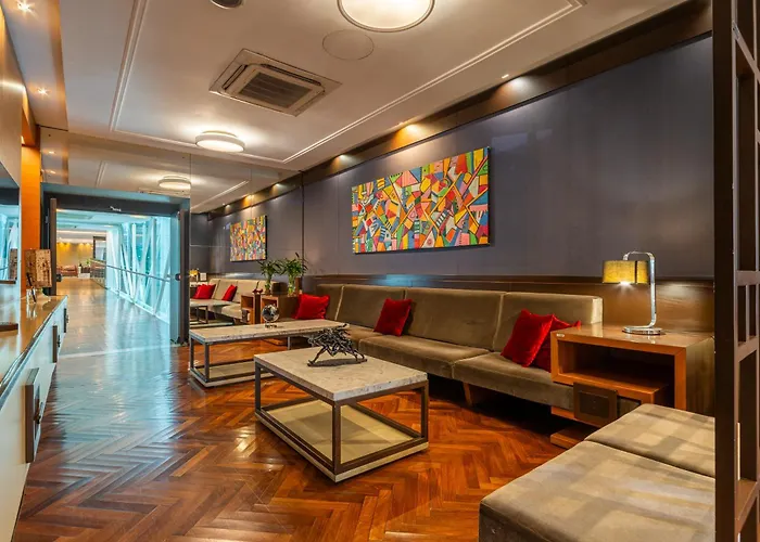 Laghetto Moinhos Hotel
