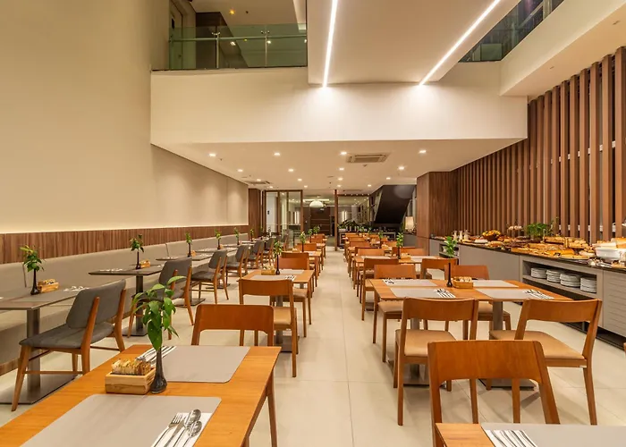 Laghetto Moinhos Hotel 4*