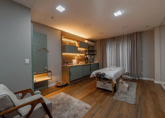 Laghetto Moinhos Hotel 4*