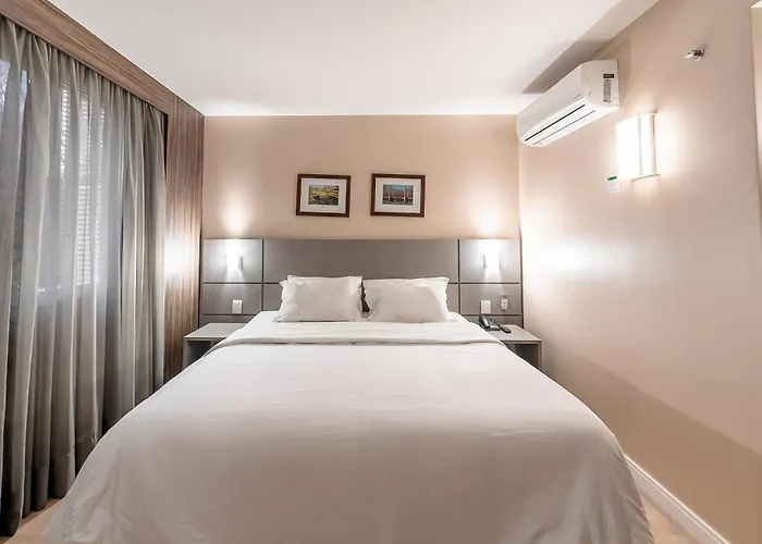 Laghetto Moinhos Hotel
