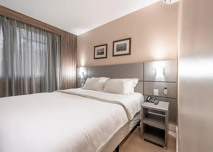 Laghetto Moinhos Hotel 4*